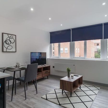 Contemporary 1 Bedroom Preston Apartment Экстерьер фото